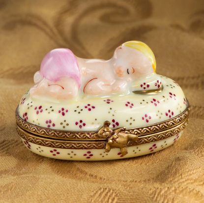 Picture of Limoges Baby Girl Sleeping Box