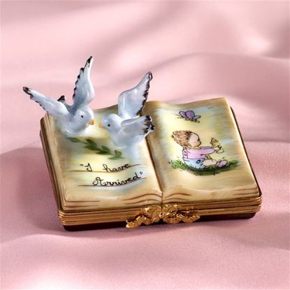 Picture of Limoges  Welcome Baby Book Box