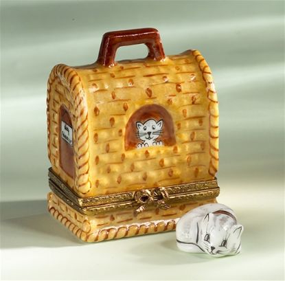 Picture of Limoges Loose Cat with Traveling Case Box