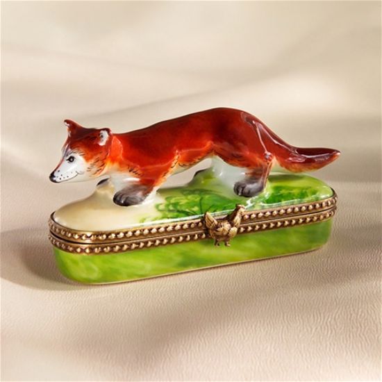 Picture of Limoges Fox Walking on Grass Box 