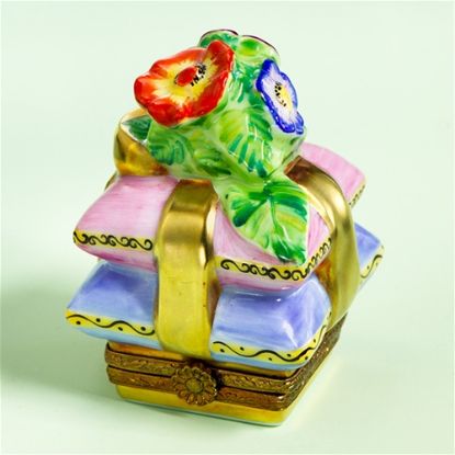 Picture of Limoges Stack of Pillows with Pansies Flowers Box