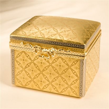 Picture of Limoges 24 Karat Gold treasure Chest Box