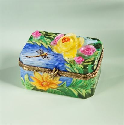 Picture of Limoges Dragonfly by the Lake Box