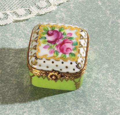 Picture of Limoges Green Box with Roses