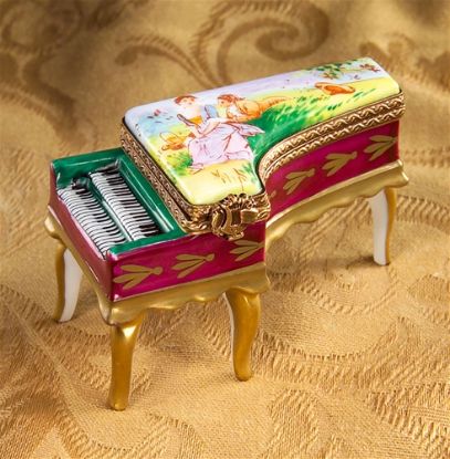 Picture of Limoges Hapsichord with Couple Box