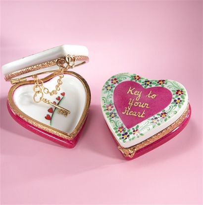 Picture of Limoges A Key to Your Heart  Box, Each.