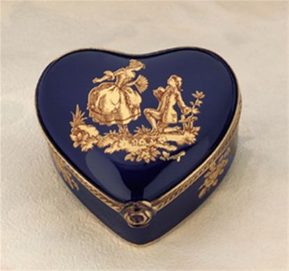 Picture of Limoges Blue Cobalt Gold Couple Heart Box