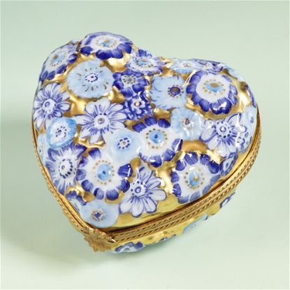 Picture of Limoges Blue Flowers on Gold Heart Box