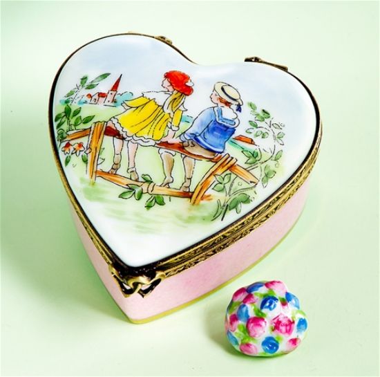 Picture of Limoges Friendship Heart with Flowers Box