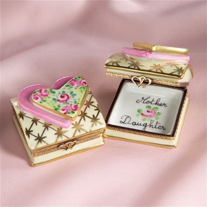 Picture of Limoges Mother and Daughter Heart Box