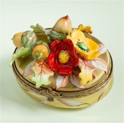 Picture of Limoges Chamart Basket with Acorn and Flowers Box