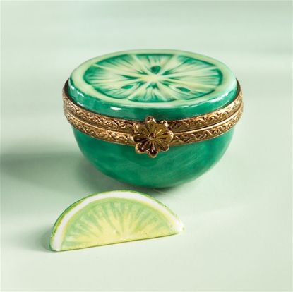 Picture of Limoges Half Lime Box with Slice