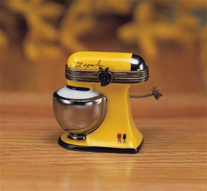 Picture of Limoges Yellow Mixer Box
