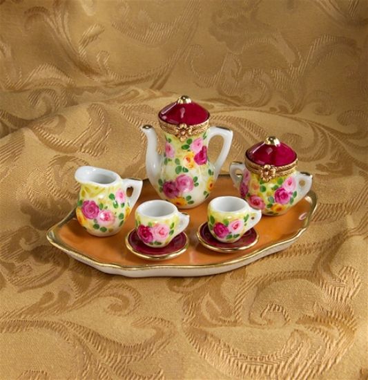 Picture of Limoges Romantic Roses Tea Service
