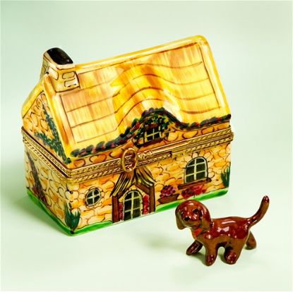 Picture of Limoges Farmhouse Box with Chocolate Lab Puppy