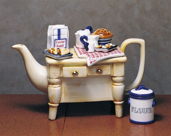 Picture of British Cardew Baking Days Teapot