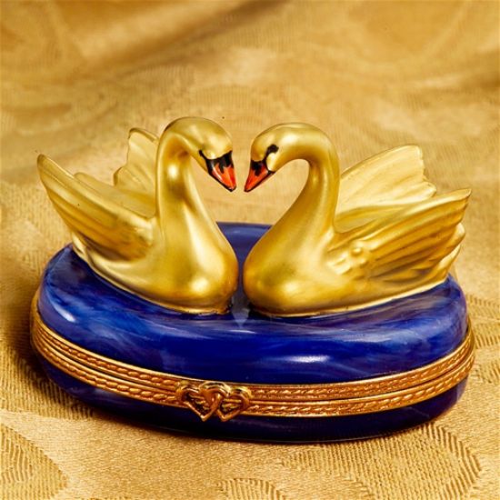 Picture of Limoges Gold Swans Box