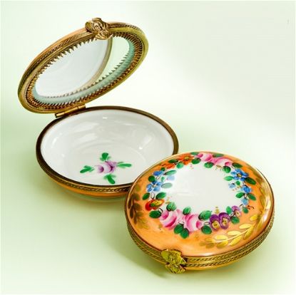 Picture of Limoges Chamart Floral Box with Mirror