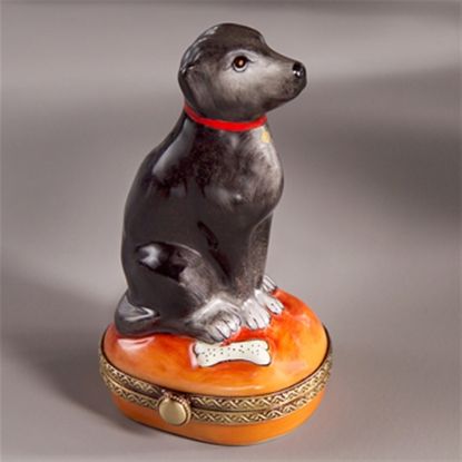 Picture of Limoges Black Lab Sitting Box