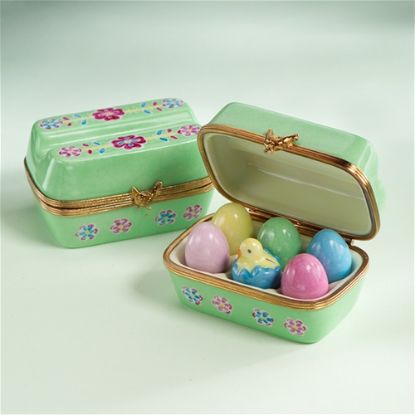 Picture of Limoges Green Carton of Eggs with Chicken Box