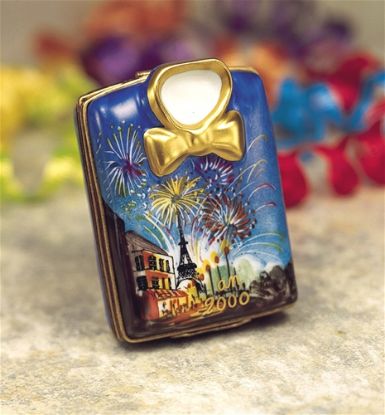 Picture of Limoges Year 200 Shirt Box with Eiffel Tower