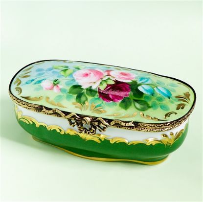 Picture of Limoges Green Treasure Chest Roses Box with Gold Leaf Accents