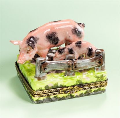 Picture of Limoges Pigs by Fence Box