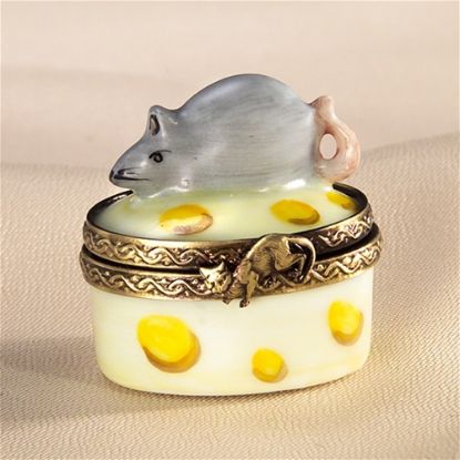 Picture of Limoges Mini Mouse on Cheese Box