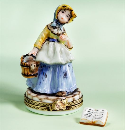 Picture of Limoges Cosette from the Miserables Box