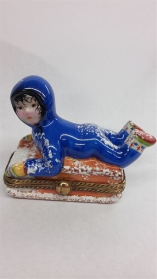 Picture of Limoges Girl on Winter Sled Box 