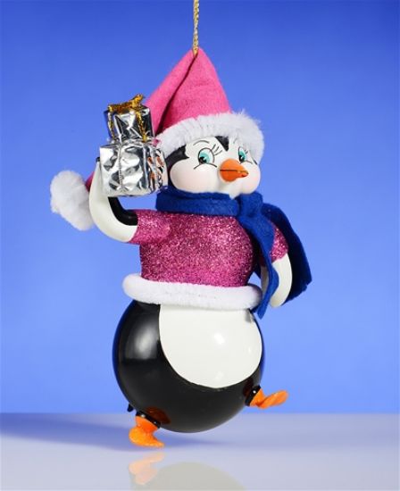 Picture of De Carlini Penguin with Gifts Ornament