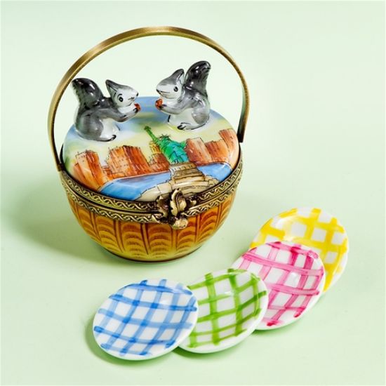 Picture of Limoges New York Squirrels Basket Box with Plates