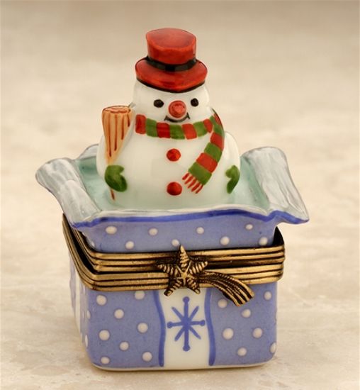 Picture of Limoges Snowman in Gift Pack Box