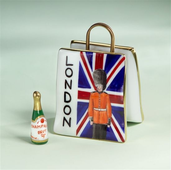 Picture of Limoges London Shopping Bag with Champagne Bottle Box