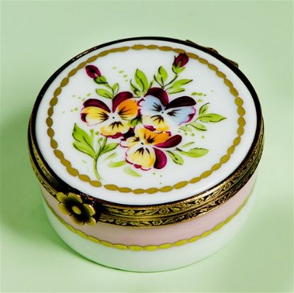 Picture of Limoges Pansies with Pink Base Box 