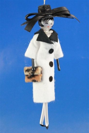 Picture of De Carlini Lady in Coat and Elegant Hat Christmas Ornament 