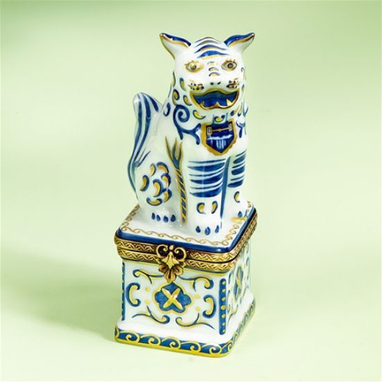 Picture of Limoges Blue and White Fu Dog Box
