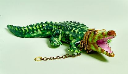 Picture of Limoges Crocodile on Chain Box