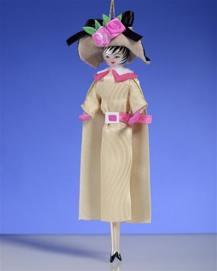 Picture of De Carlini Lady in Cape and Flower Hat Ornament