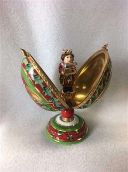 Picture of Limoges Nutcracker Inside Egg on Stand Box