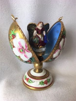 Picture of Limoges Angel on Christmas Egg with Flowers Box.