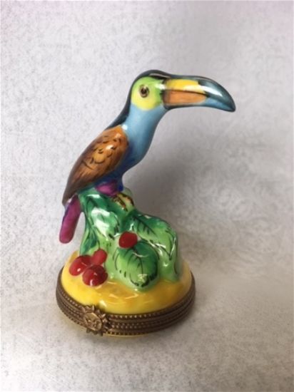 Picture of Limoges Toucan with Cherries Box  