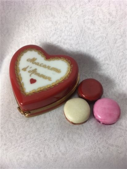 Picture of Limoges Macarons D Amour Heart Box with Macarons
