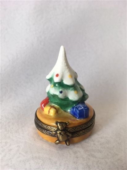 Picture of Limoges Mini Christmas Tree with Gifts on Round Box
