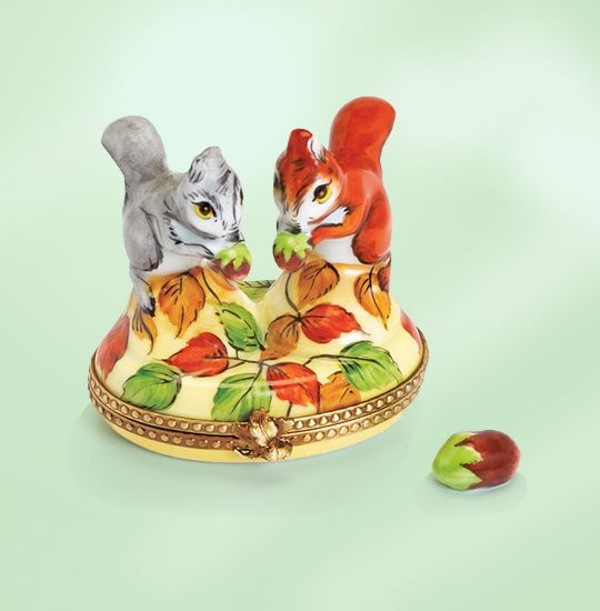 Picture of Limoges Two Squirrels with Fall Leaves Box with Acorns