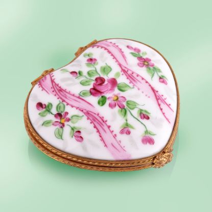 Picture of Limoges The Life of a Pink Rose Heart Box