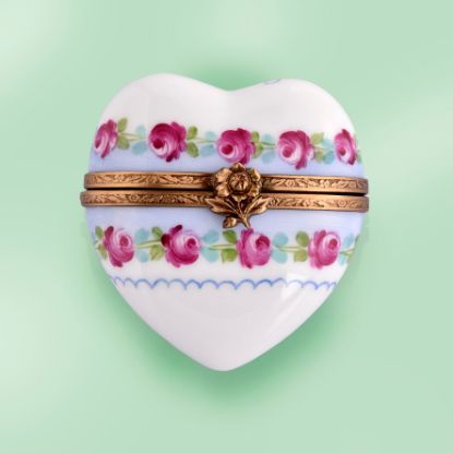 Picture of Limoges Pink Roses Heart on  Light Blue Design Box