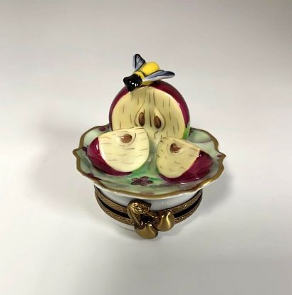 Picture of Limoges Apple Plate with Bee Box