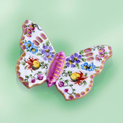 Picture of Limoges Double Hinged White Butterfly with Flowers Box