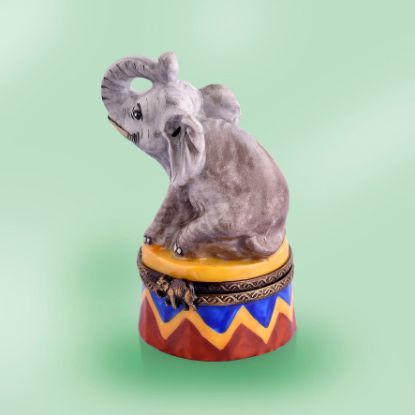 Picture of Limoges Elephant on USA Flag Drum  Box